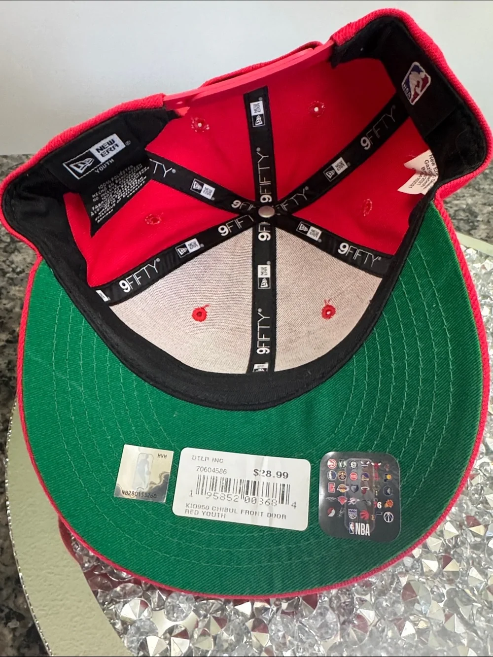 New Era Chicago Bulls Red & White Youth Snapback Hat NWT
